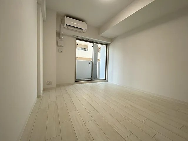 神戸市中央区日暮通１丁目の賃貸マンションの居間・リビング