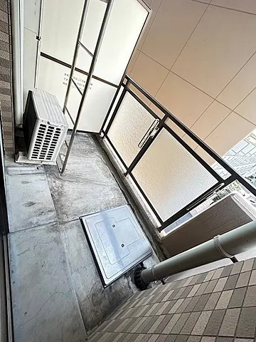 アミーグランコート三宮のバルコニー