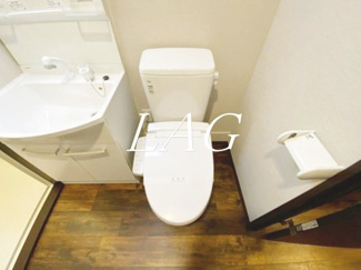 【トイレ】 | ヴェルデリア中野 | トイレです。