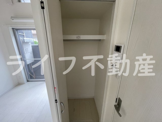 サンテラス西岩田の収納|こまごまとしたものを収納できそうですね