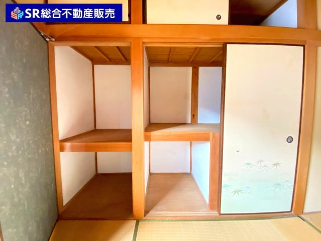 花園西町2丁目中古戸建の収納|床下収納もございます！