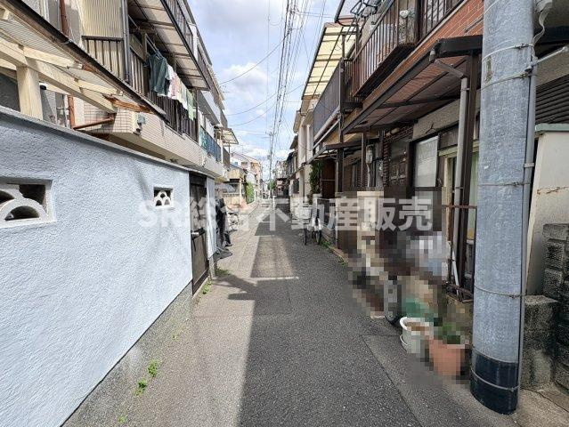 花園西町2丁目中古戸建の前面道路含む現地写真|前面道路含む現地写真です