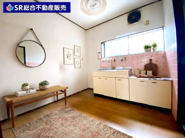 花園西町2丁目中古戸建のキッチン|1階4.5帖　家事がしやすいダイニングキッチンです☆