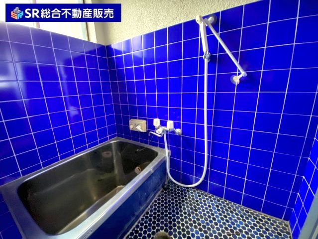 花園西町2丁目中古戸建の浴室|日々の疲れを癒せる浴室です
