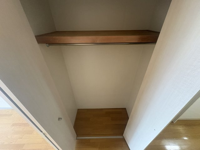 プルミエールメゾン江坂の収納