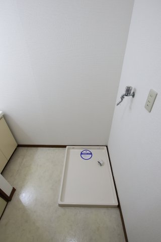 【設備】 | 南埜マンション赤塚 | 室内洗濯機置場
