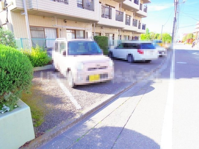 向台グリーンマンションの駐車場