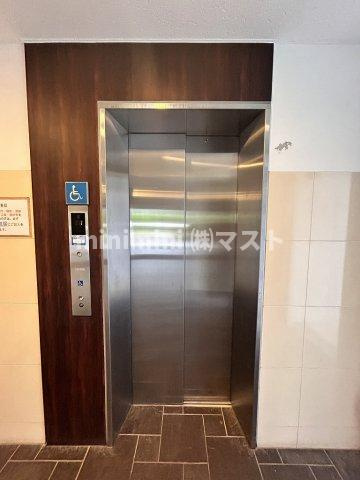 エスリード野田阪神駅前の収納
