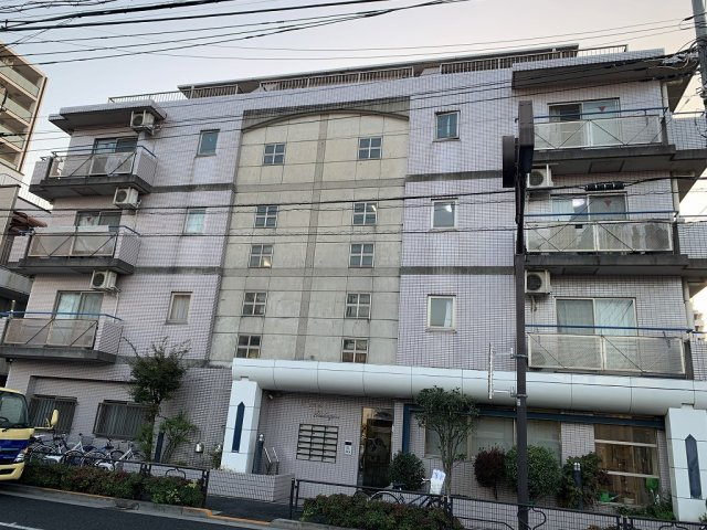 グランデュール六義園の外観