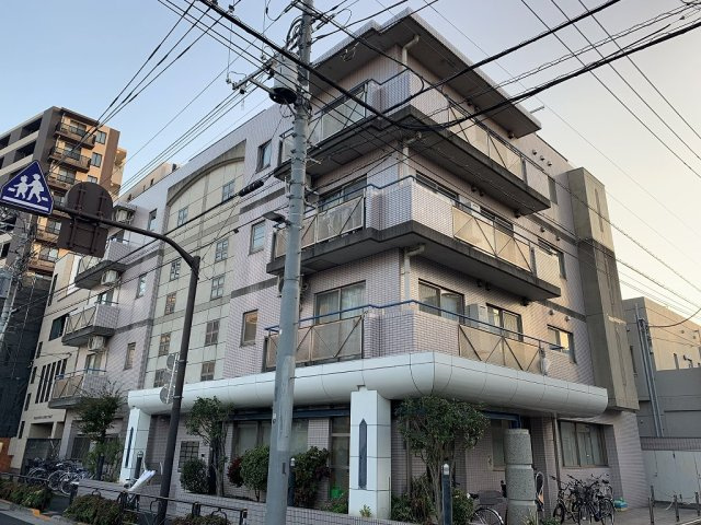 グランデュール六義園の外観