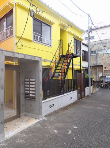 クレール千駄木 B棟の外観