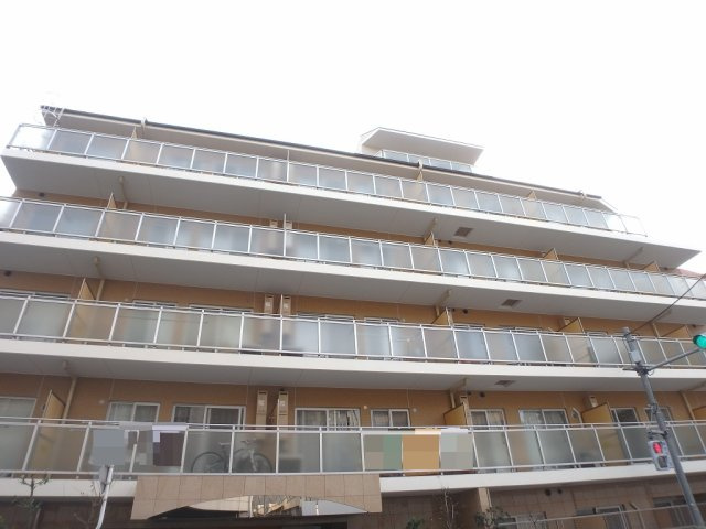 プライマル小石川の外観