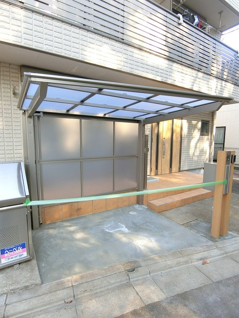 メゾン大宮の森のその他共用部分|★屋根付き駐輪場★