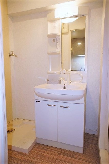 新品家具付きマンション住吉34(KaGood福岡)の洗面所