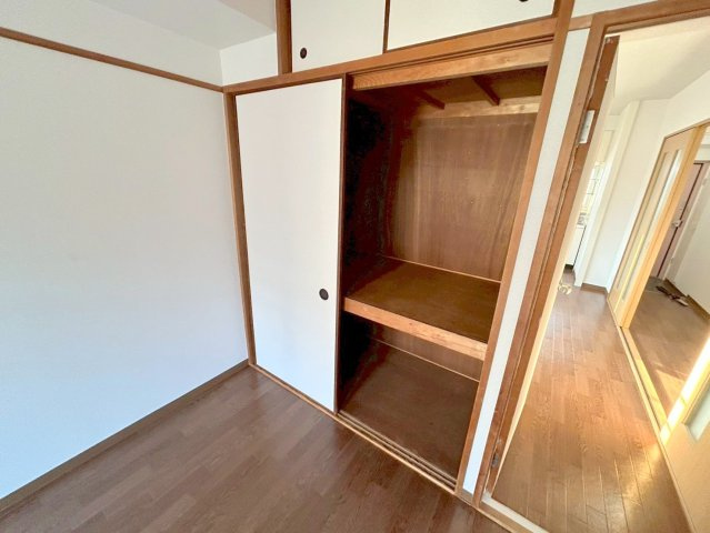 シャトー玉川第一の収納