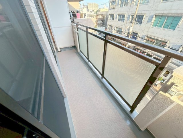 シャトー玉川第一のバルコニー