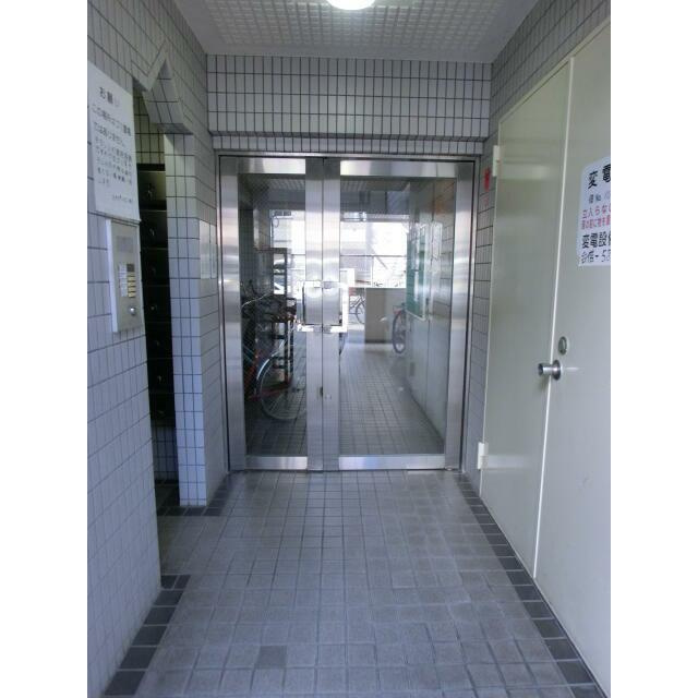 スカイコート入谷のロビー