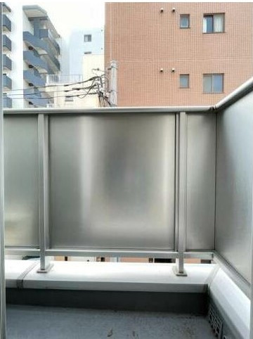 ライズ亀戸のバルコニー