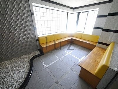 アールケープラザ横浜Ⅲのロビー