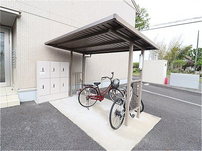 アリエーテＡＯＫＩのその他共用部分|駐輪場です