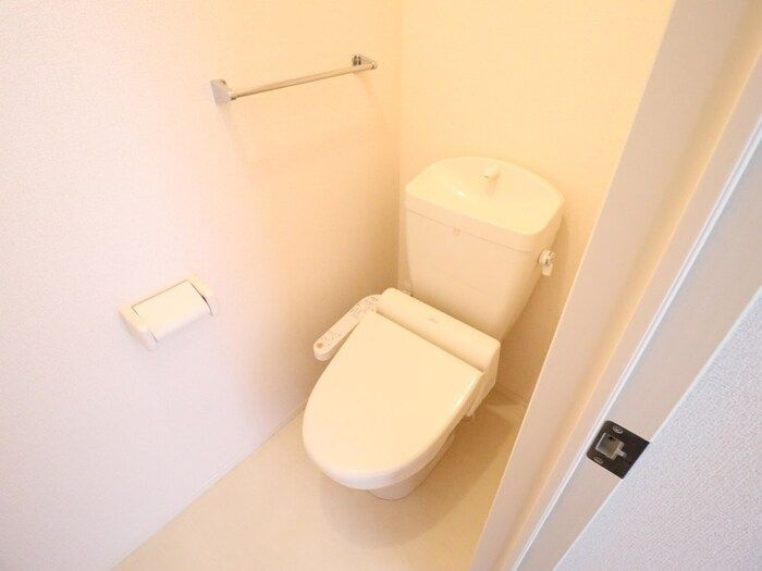 アリエーテＡＯＫＩのトイレ|シンプルで使いやすいトイレです