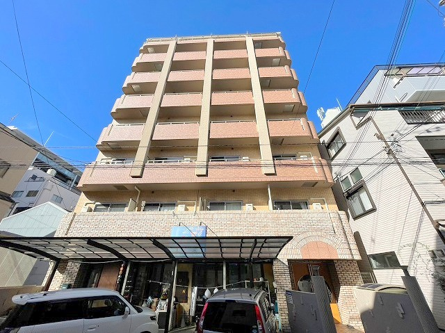 ヒルズ小松の外観