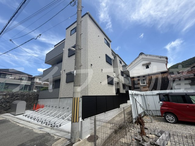 LIB HIRAOKA