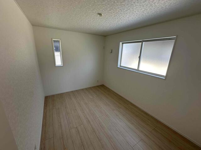 クレイドルガーデン宇都宮市今宮第3　新築一戸建ての洋室