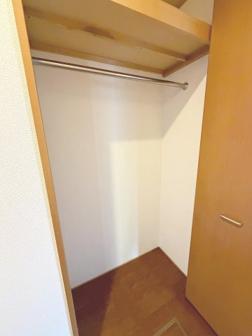 リゾ宝塚の収納|便利な収納スペースです