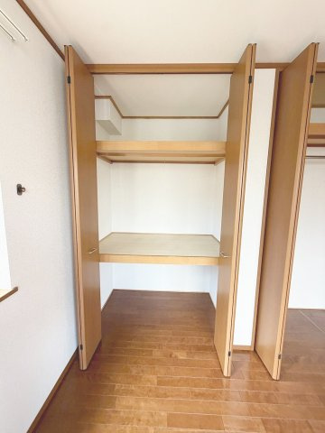 リゾ宝塚の収納|こまごまとしたものを収納できそうですね