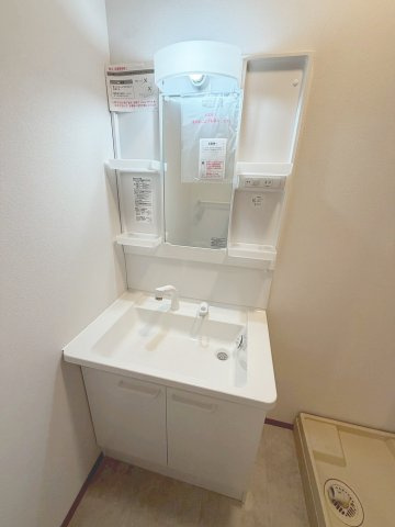 リゾ宝塚の洗面所|コンパクトで使いやすい洗面所