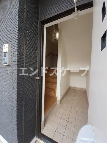 リエ　フュテュールの玄関|高崎、前橋のお部屋探しはエンドスケープまで！お客様の理想お聞かせ下さい♪