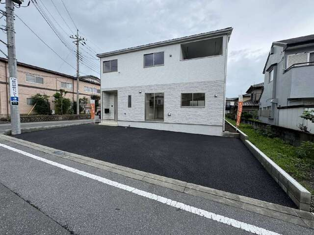 クレイドルガーデン宇都宮市野沢町第6　新築一戸建ての前面道路含む現地写真