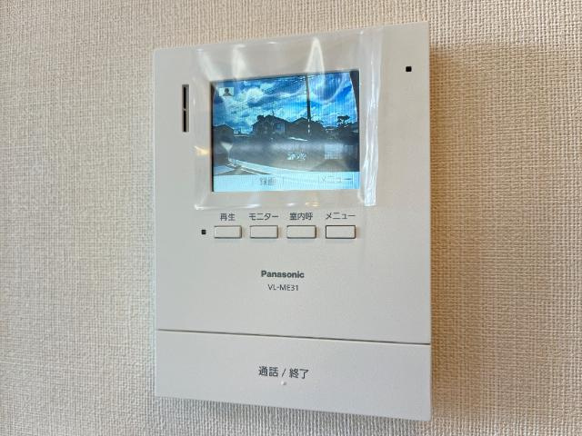 リントゥコトの内装|カメラ付インターホン