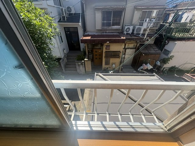 吉祥院石原南町　連棟住宅の展望