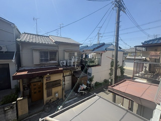 吉祥院石原南町　連棟住宅の展望