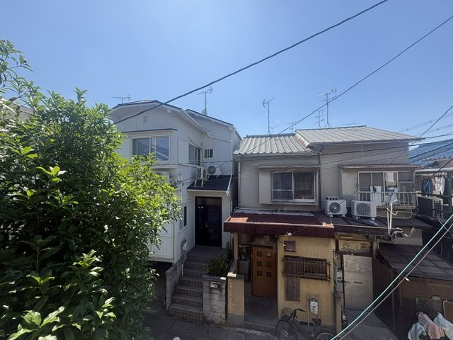 吉祥院石原南町　連棟住宅の展望
