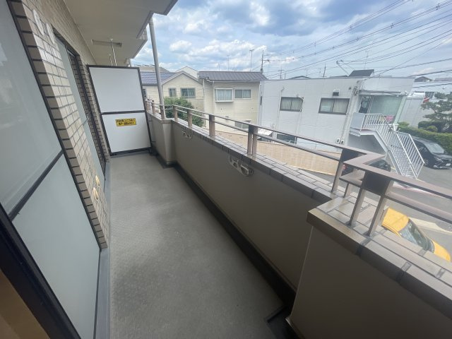 エクセリィ桂のバルコニー