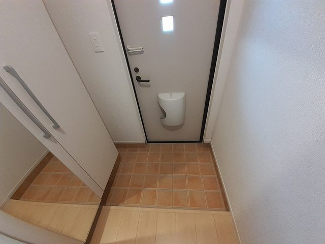 リオの玄関