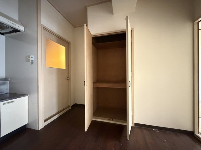 エメラルド長居の収納
