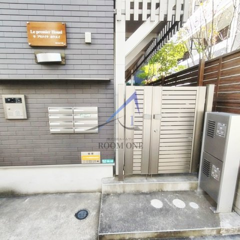 Le premier Houeiのエントランス|エントランスです。