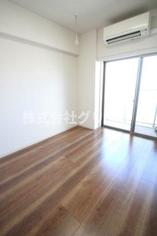 マークス横浜橋通りの洋室