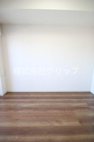 マークス横浜橋通りの洋室