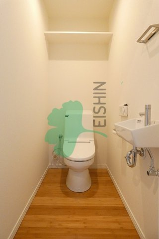 アイサフィール博多駅東のトイレ|清潔感のあるトイレです。
