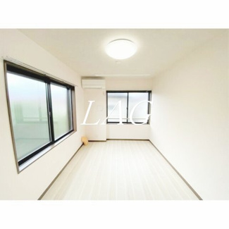 【居間・リビング】 | Flat.neo明大前 | 洋室のお部屋です。
