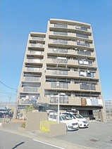 ファミーユ植田東の画像