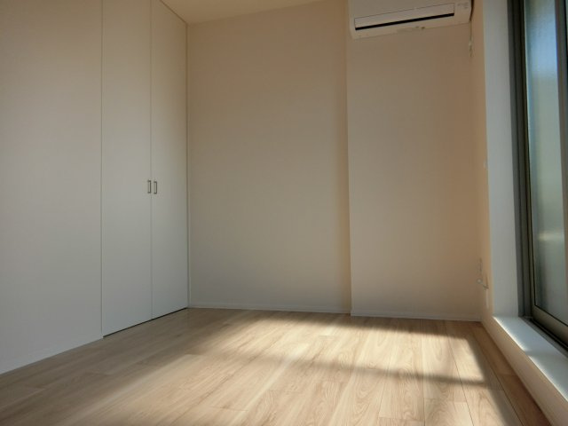ＪＫコーポラスの居間・リビング|同建物別室参考写真