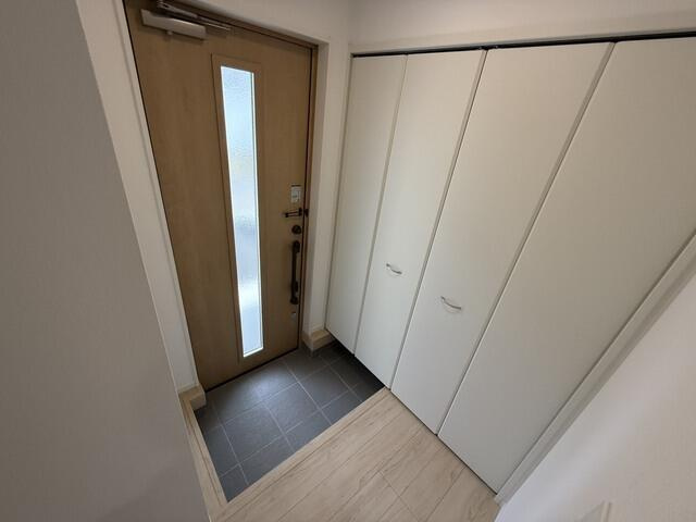 クレイドルガーデンさくら市馬場第1　新築一戸建ての玄関