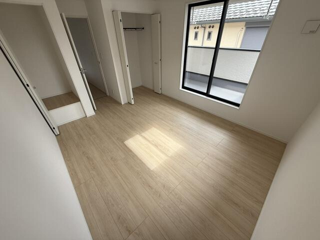 クレイドルガーデン宇都宮市中久保第3　新築一戸建ての洋室
