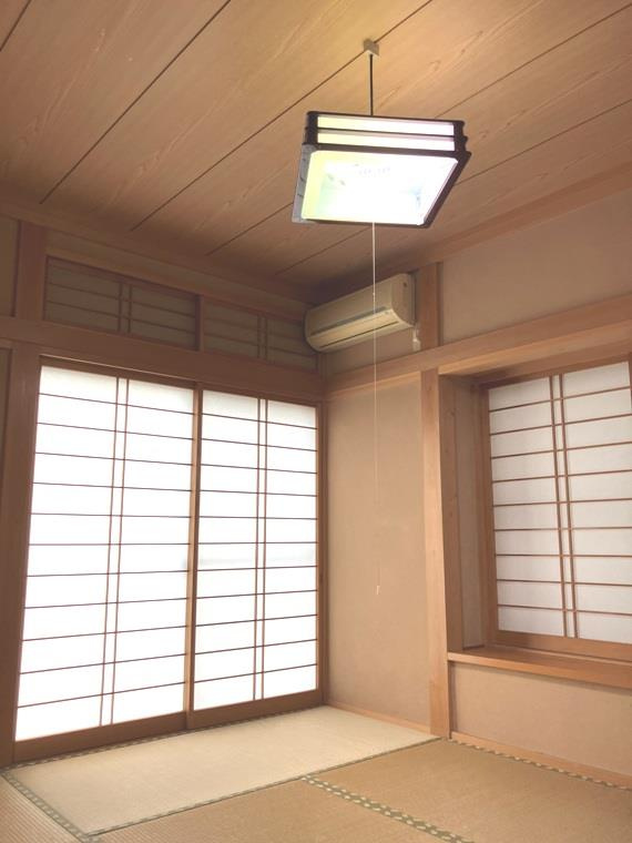 栄町戸建の内装